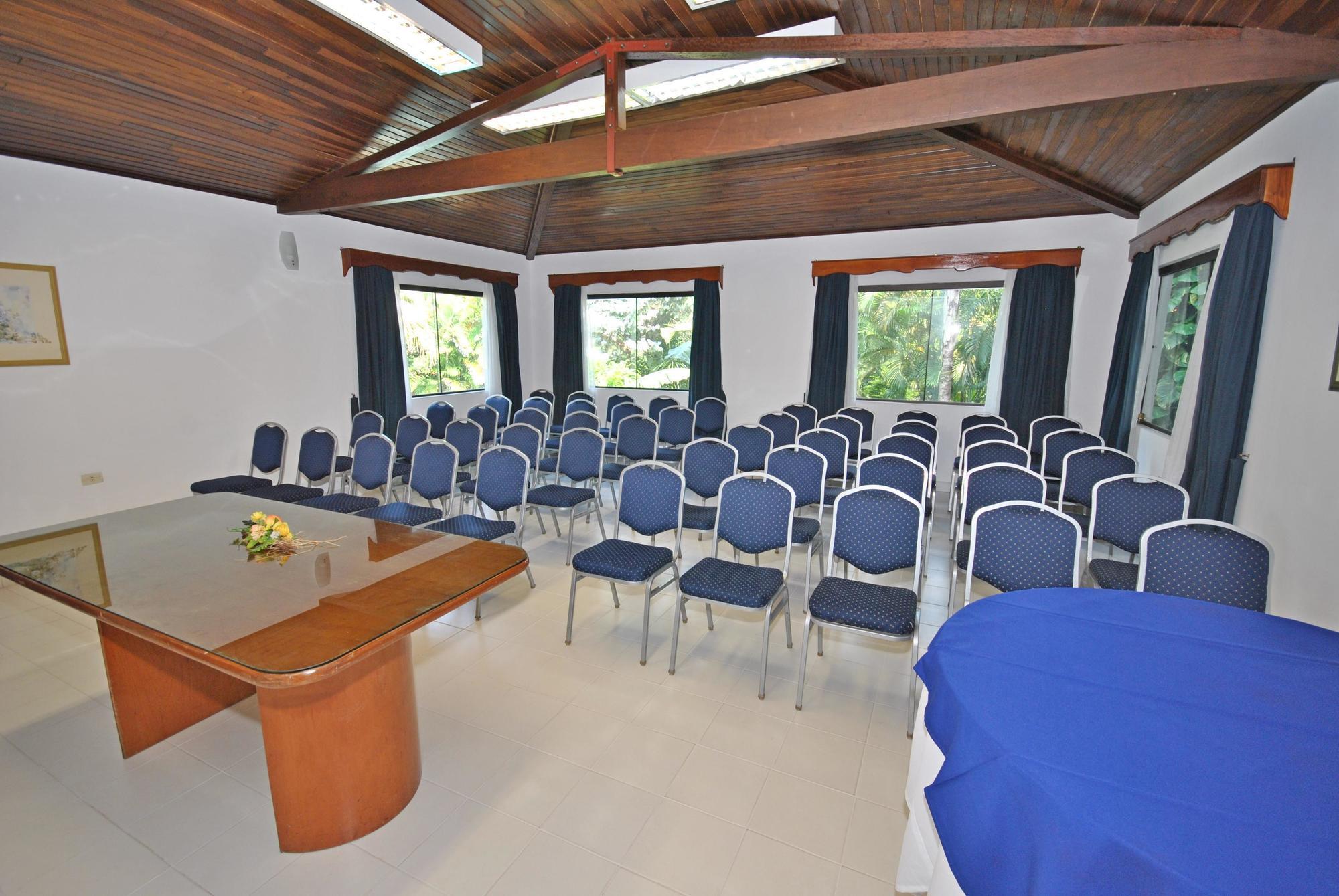 אסונסיון Hotel Portal Del Sol מראה חיצוני תמונה