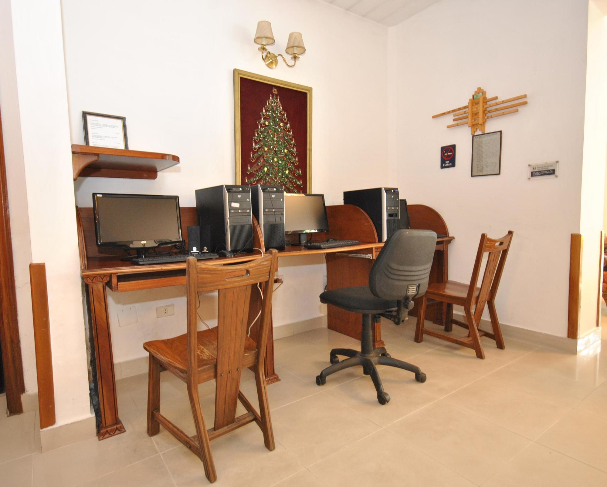 אסונסיון Hotel Portal Del Sol מראה חיצוני תמונה