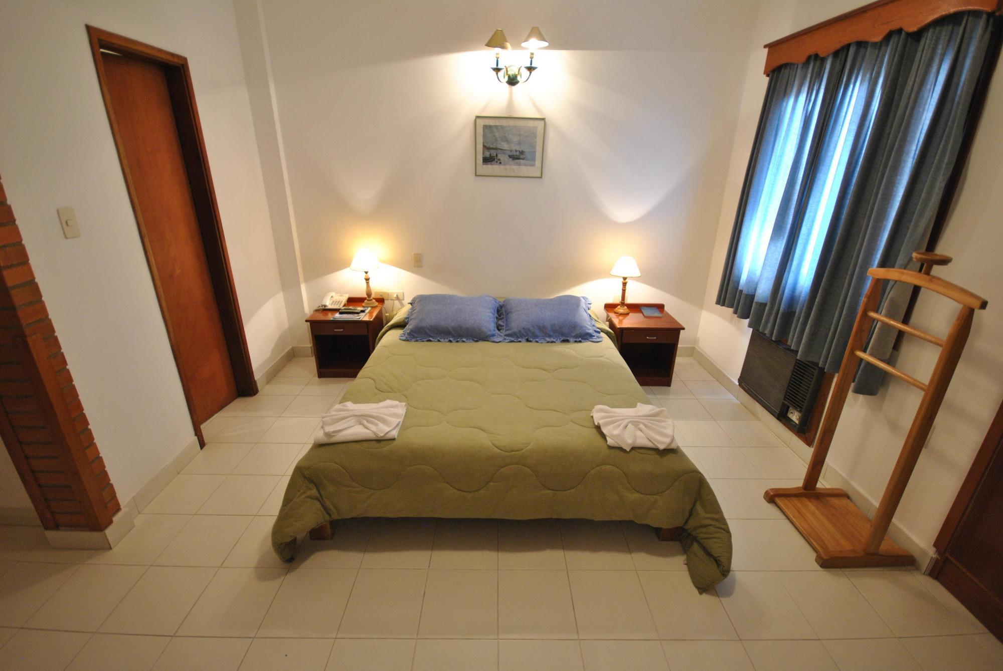 אסונסיון Hotel Portal Del Sol מראה חיצוני תמונה
