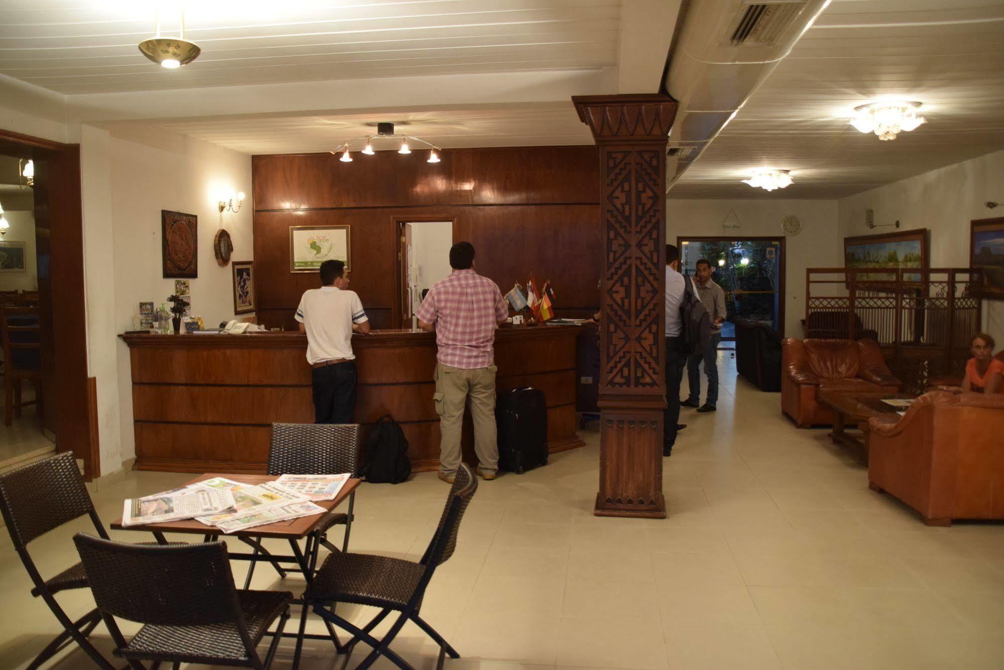 אסונסיון Hotel Portal Del Sol מראה חיצוני תמונה